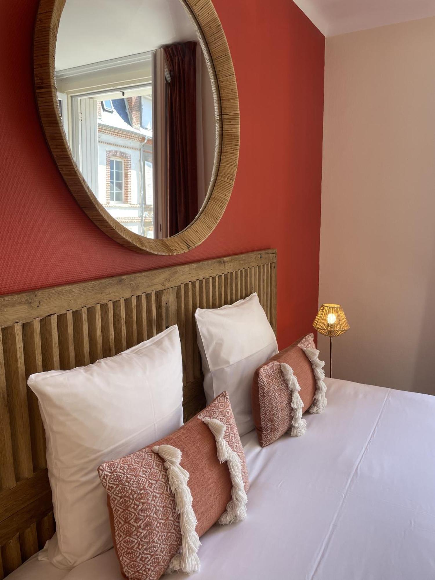 Le Trouville - Hotel De Charme Zewnętrze zdjęcie